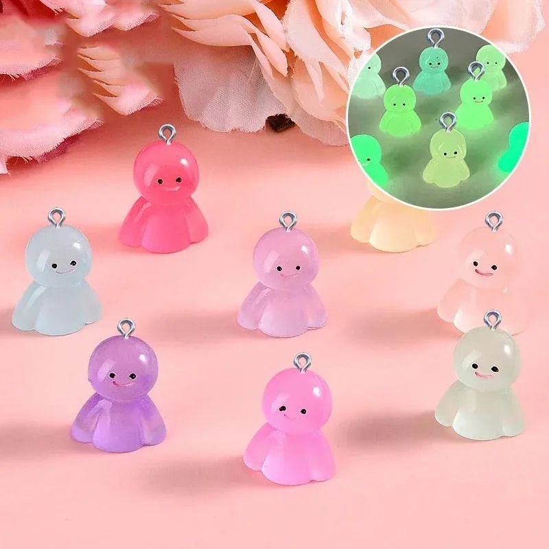 10Pcs Glow In Dark Cartoon Dol - огляд і ціна Resin Craft Supplies